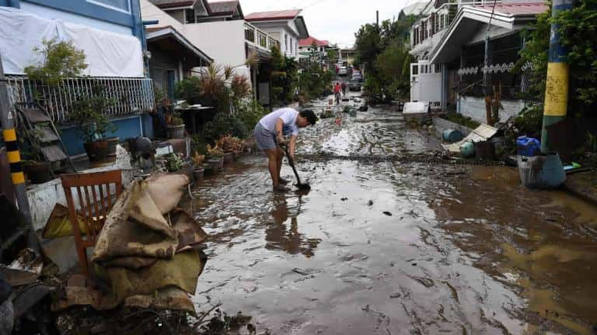 supertufao-atinge-asia-e-deixa-ao-menos-20-mortos-em-taiwan-e-filipinas