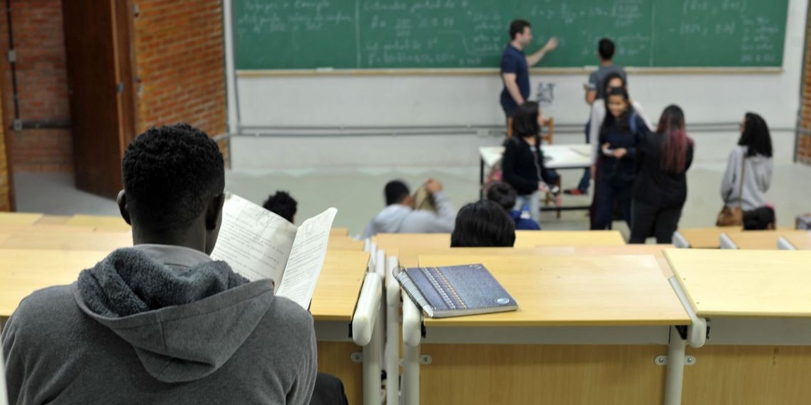 violencia-e-censura-afetam-nove-em-cada-dez-professores-brasileiros