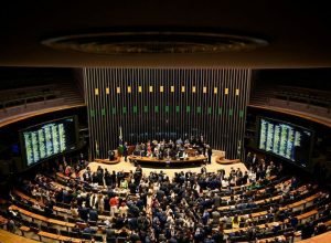 analise:-cerco-a-emendas-ganha-forca-em-ano-eleitoral