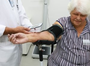 pessoas-50+-vao-representar-metade-do-consumo-com-saude-em-2044